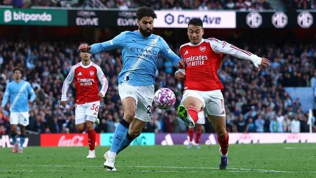 Arsenal ditahan imbang Man City, Liverpool puncaki klasemen Liga Inggris
