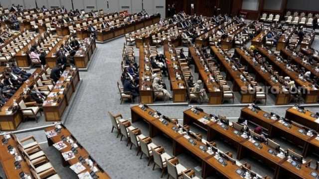 Gaji DPR Ratusan Juta, Pajak PPh Ditanggung Negara? Ini Faktanya!