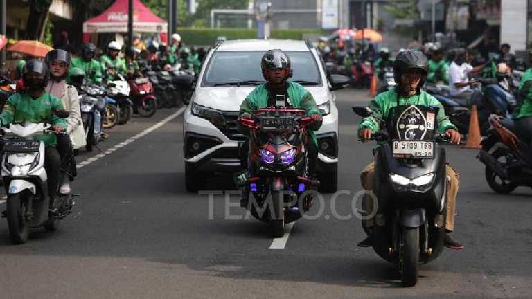 Pemerintah tanggung 50% iuran BPJS Ketenagakerjaan ojol dan pekerja lepas