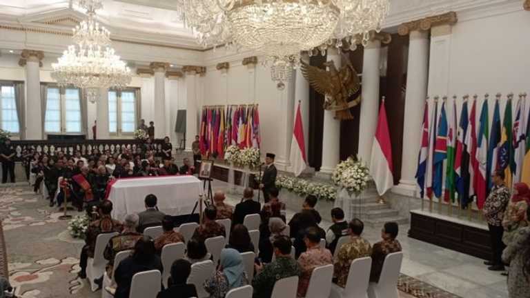 Diplomat RI Zetro Purba Gugur di Peru, Menlu Sugiono Janji Investigasi Tuntas & Dampingi Keluarga