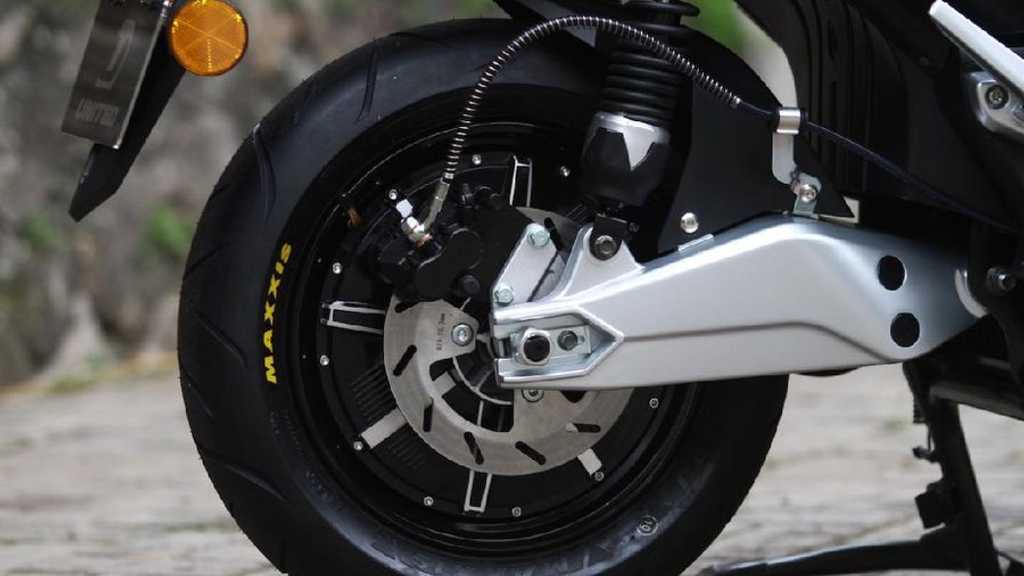 Subsidi Motor Listrik Menggantung, Produsen Terpukul