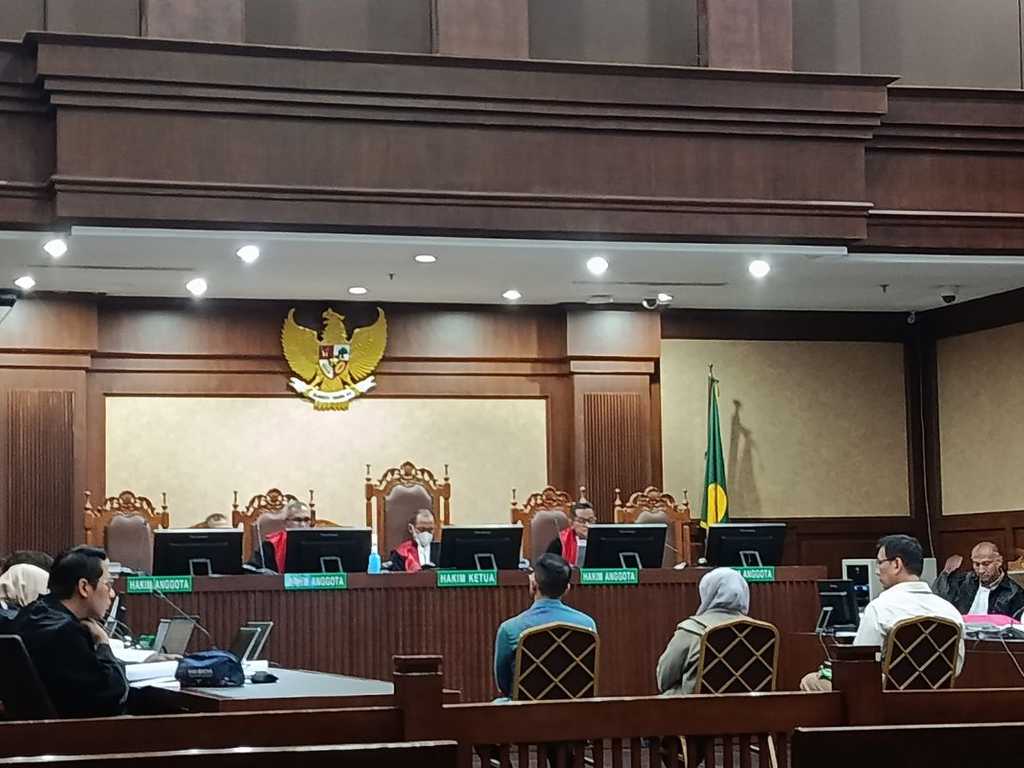 Terungkap: Eks Dirut PGN Terima Rp 6 M dari Komisaris IAE