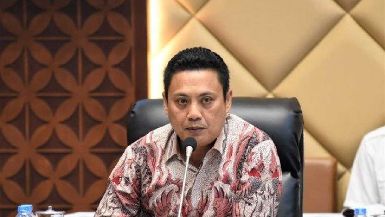 Ibu Hamil Ditandu 7 Km di Maros, DPR Desak Pemda Perbaiki Infrastruktur
