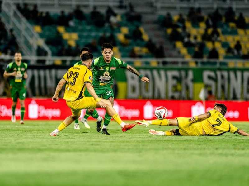 Persebaya kalahkan Semen Padang 1-0 di BRI Super League