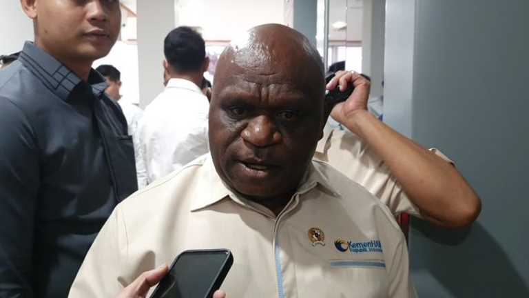 Natalius Pigai: Korupsi Bisa Jadi Pelanggaran HAM Pertama di Dunia