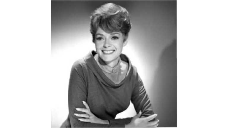 June Lockhart, Bintang Lassie dan Lost in Space, Tutup Usia 100 Tahun