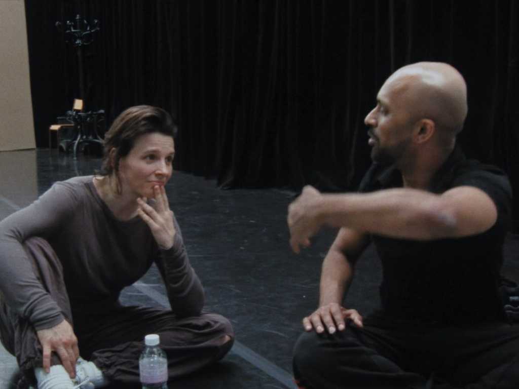 Juliette Binoche Sutradarai Dokumenter Kolaborasi Tari dengan Akram Khan