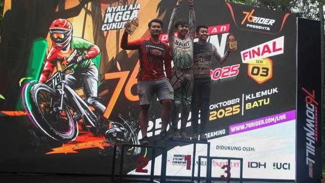 Kejutan Besar: Rookie Pandu Satrio Perkasa Juara Umum Indonesian Downhill 2025