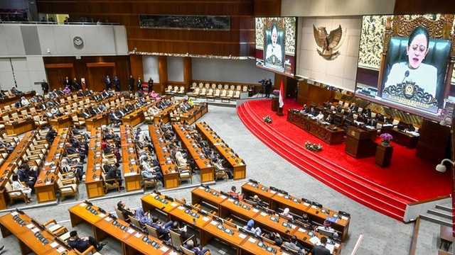 Anggota DPR RI Kantongi Pensiun Seumur Hidup, Tembus Rp3,6 Juta!