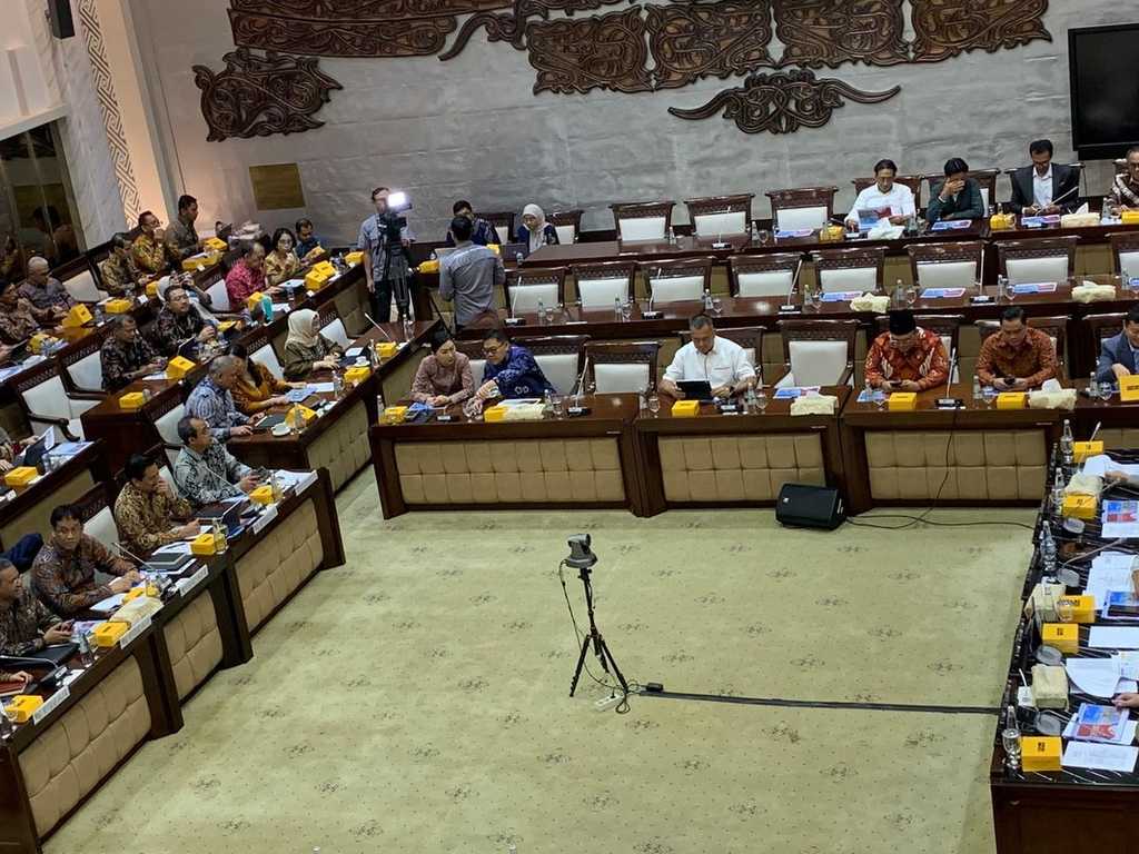 Search image article