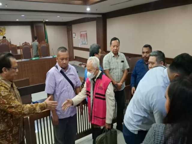 Search image article