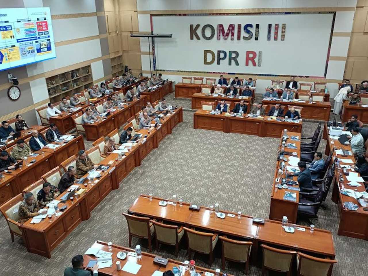 Search image article