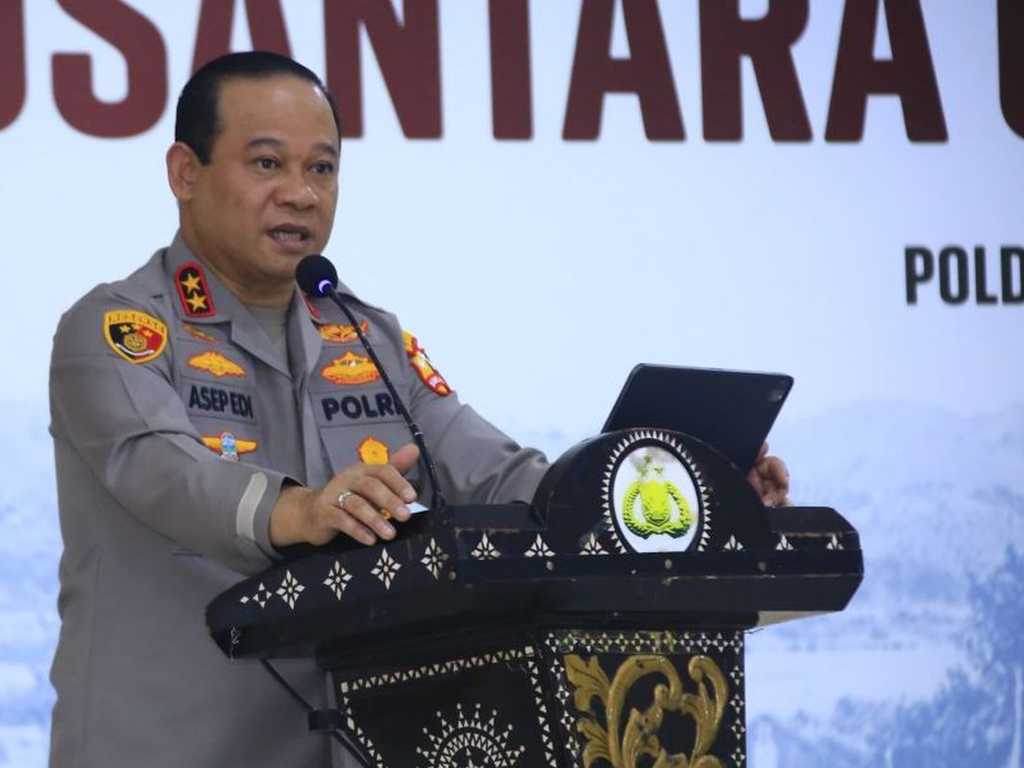 Ribuan Polisi Amankan Demo Buruh di DPR, Kapolda: Humanis Tanpa Senjata Api