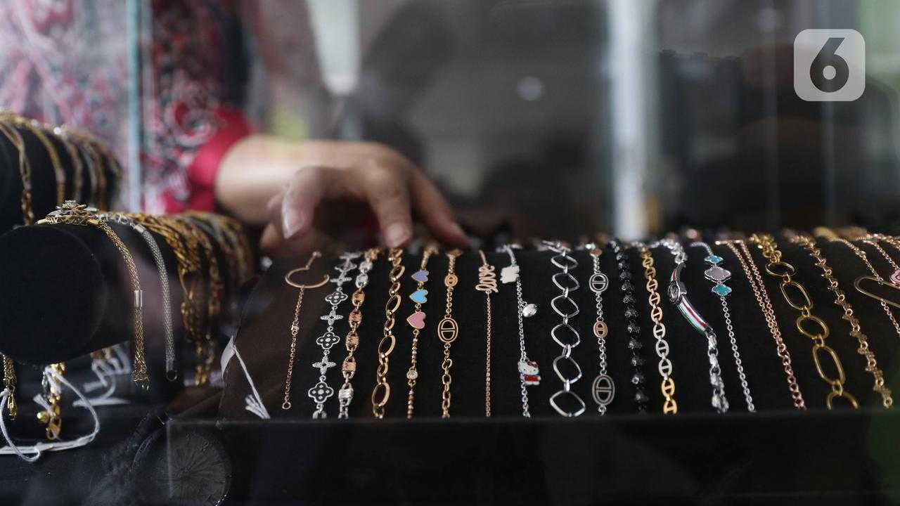 Search image article