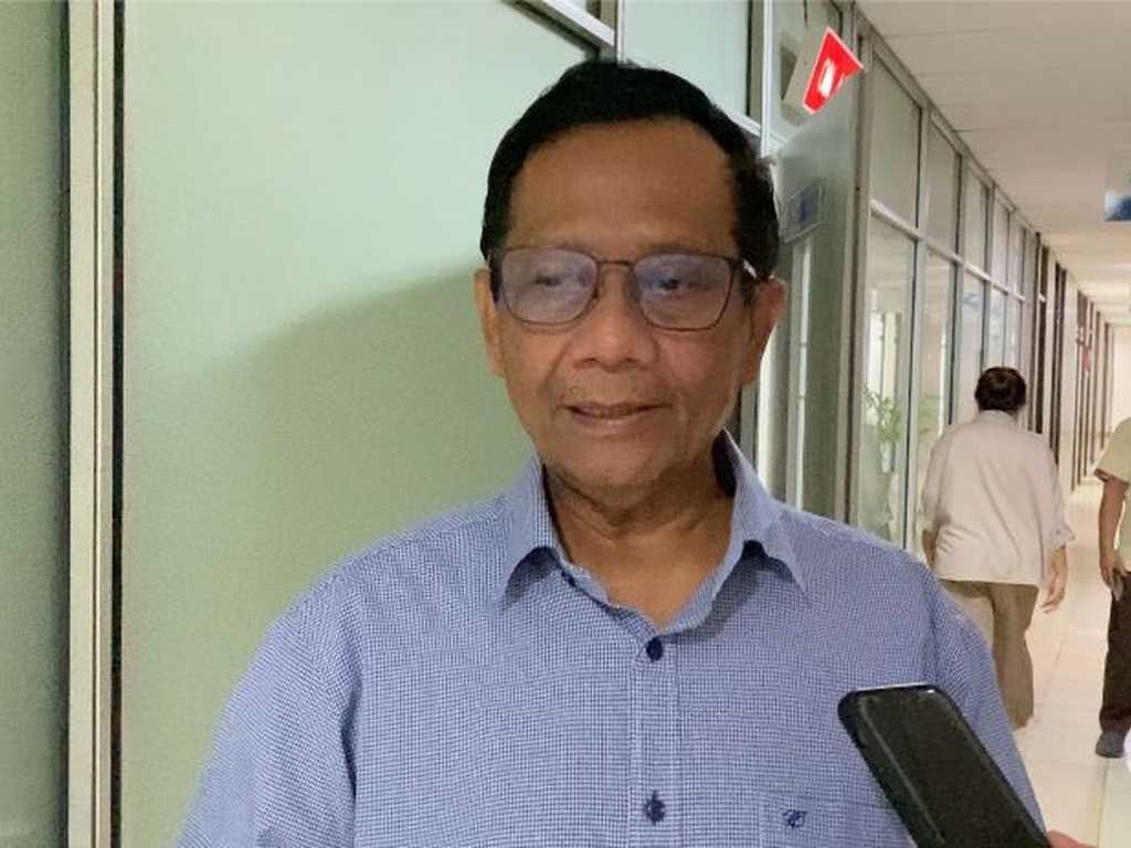 Mahfud MD: Anggota DPR Korupsi Kurang Ajar, Gaji Fantastis Miliaran Rupiah!