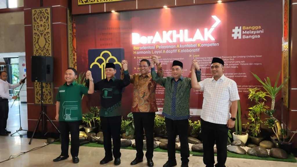 PPP Akhirnya Bersatu: Mardiono Ketua, Agus Wakil, Prabowo Tak Campur