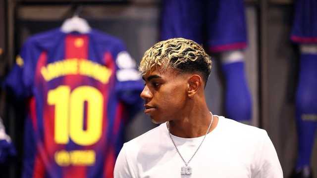 Lamine Yamal masuk nominasi Ballon d'Or, Hansi Flick yakin menang
