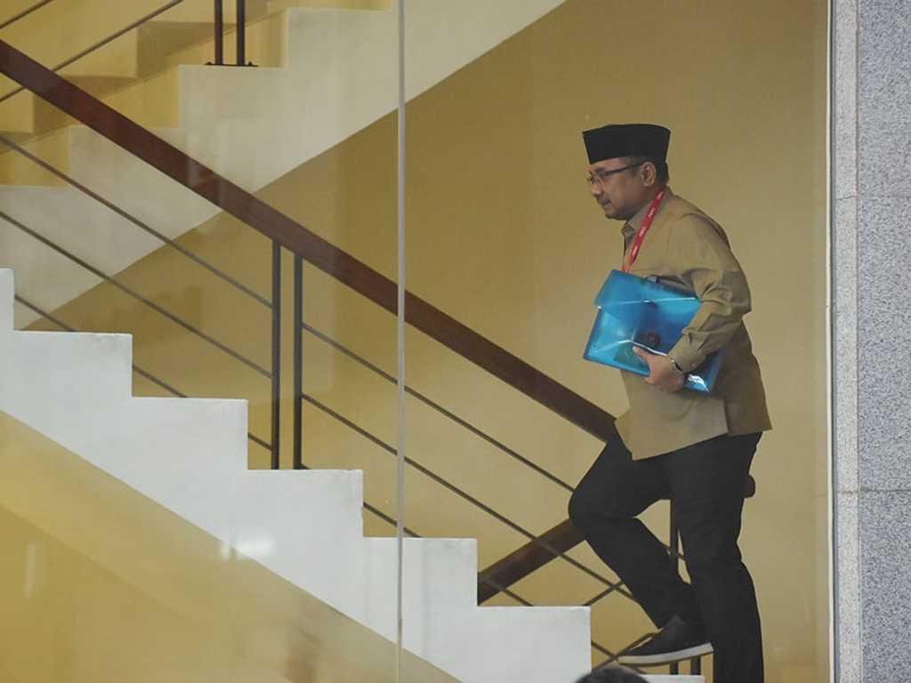 Search image article