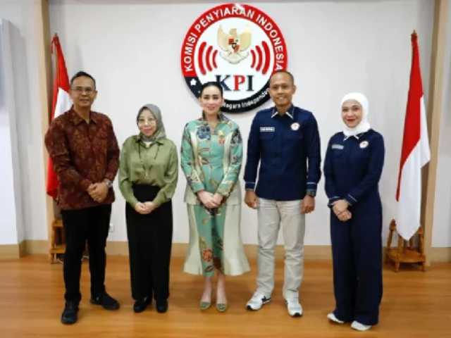 Search image article