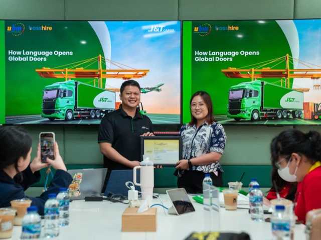J&T Cargo Raih Penghargaan Internasional, Luncurkan Global Talent Program