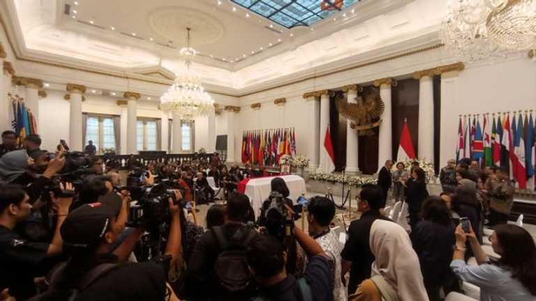 Menlu Sugiono Beri Pesan Haru untuk Diplomat Gugur Ditembak di Peru