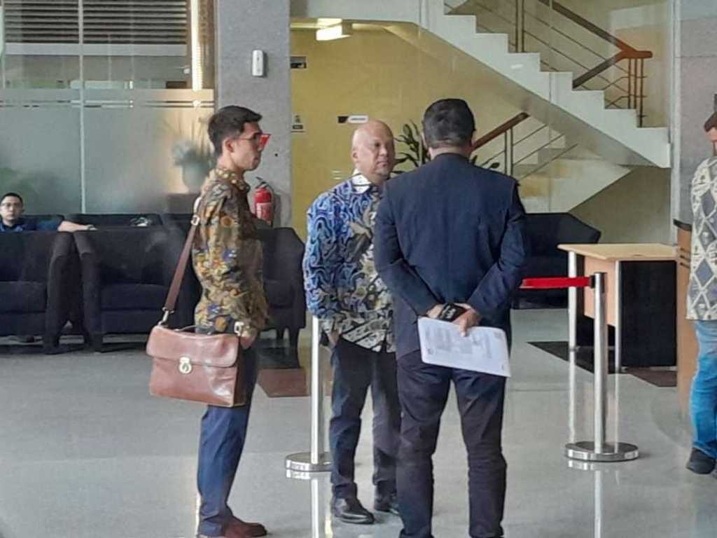 KPK Panggil Ridwan Kamil, Mobil BJ Habibie Diduga Dibeli Pakai Dana Korupsi Bank BJB