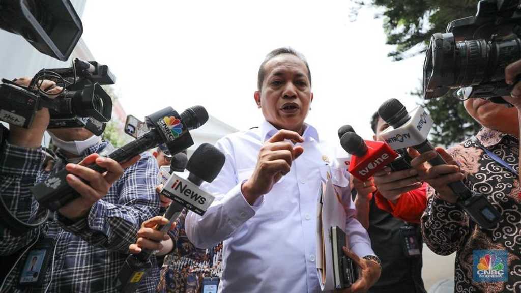 Menkop Ferry: 1.000 Kopdes Merah Putih cairkan modal Rp 1 triliun hari ini