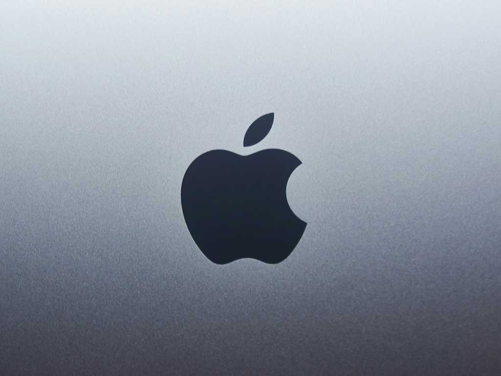 Apple Digugat: Ribuan Buku Bajakan Latih Apple Intelligence?