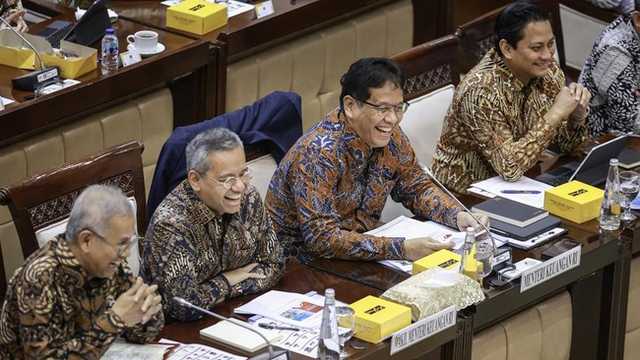 Prabowo Setuju Tarik Rp200 T Uang Pemerintah dari BI, Siap Disebar ke Bank