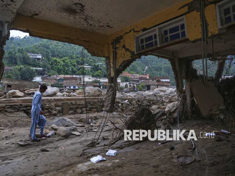 Banjir Rekor Terjang Pakistan, 30 Tewas & Setengah Juta Mengungsi