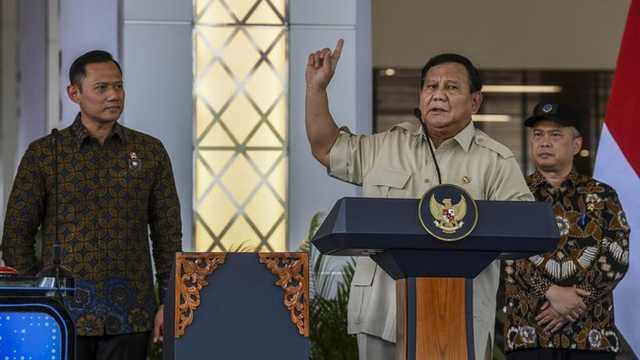 Prabowo: Kereta Cepat Wajib Ada di Luar Jawa, Bukan Cuma Untung-Rugi