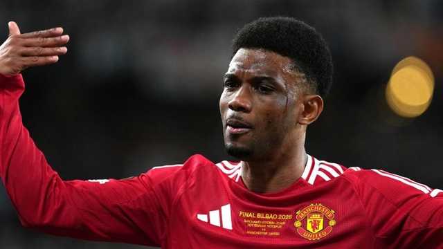 Amad Diallo Bersinar di Bawah Amorim, Paul Parker Terkesan Perannya Berubah