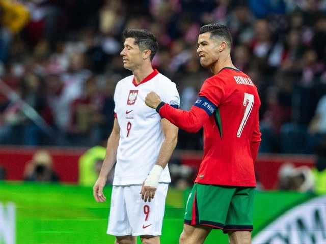 Ronaldo Minta Al Nassr Rekrut Lewandowski, Kontrak Barca Habis?