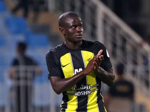 Momen Langka: N'Golo Kante Ngamuk ke Wasit di Piala Arab Saudi