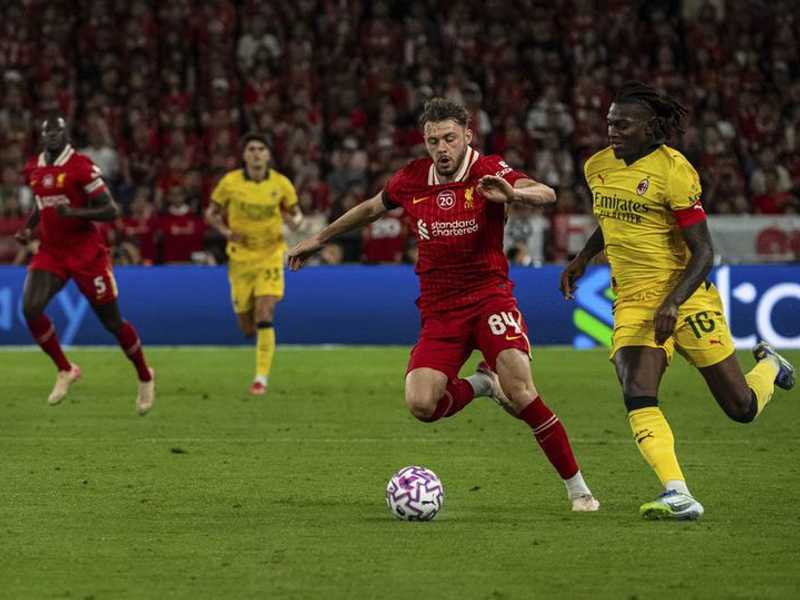 Liverpool Tolak Mentah-mentah Tawaran AC Milan untuk Rafael Leao, Ini Alasannya!
