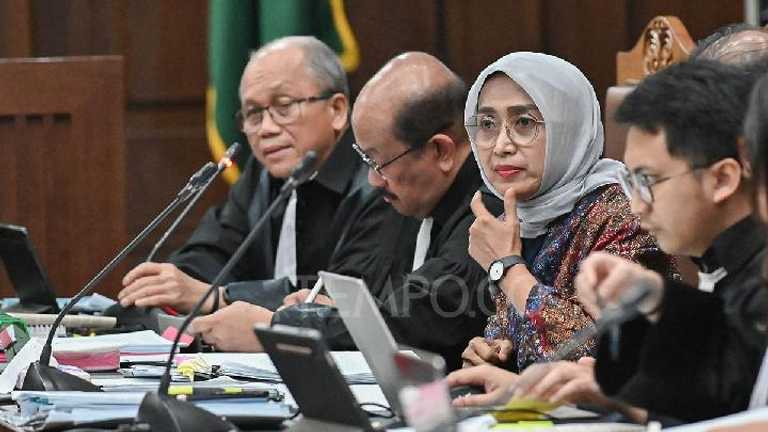 Ira Puspadewi: Difitnah Korupsi Akuisisi, Bukti KPK Nihil?