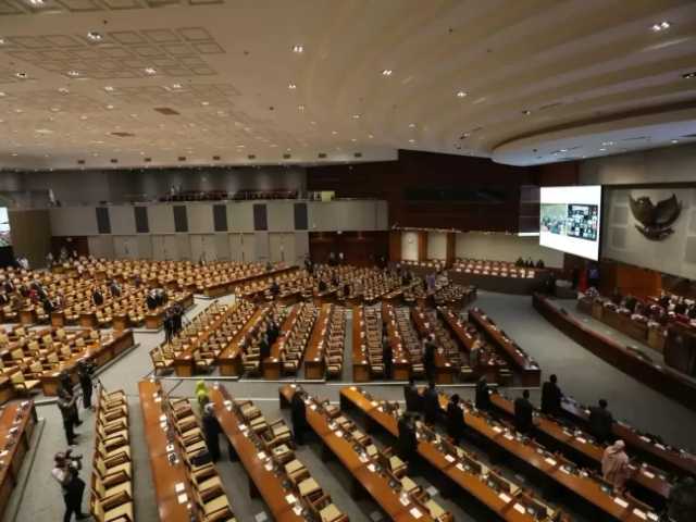 Search image article