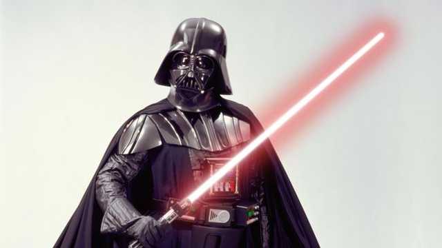 Lightsaber Asli Darth Vader Terjual Rp60 Miliar, Pecahkan Rekor Barang Star Wars Termahal