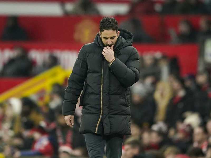 Manchester United Dipermalukan Grimsby, Era Bulan Madu Amorim Berakhir?