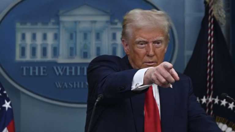 Trump Kembali Serang Kandidat Wali Kota New York: "Saya Lebih Tampan!"