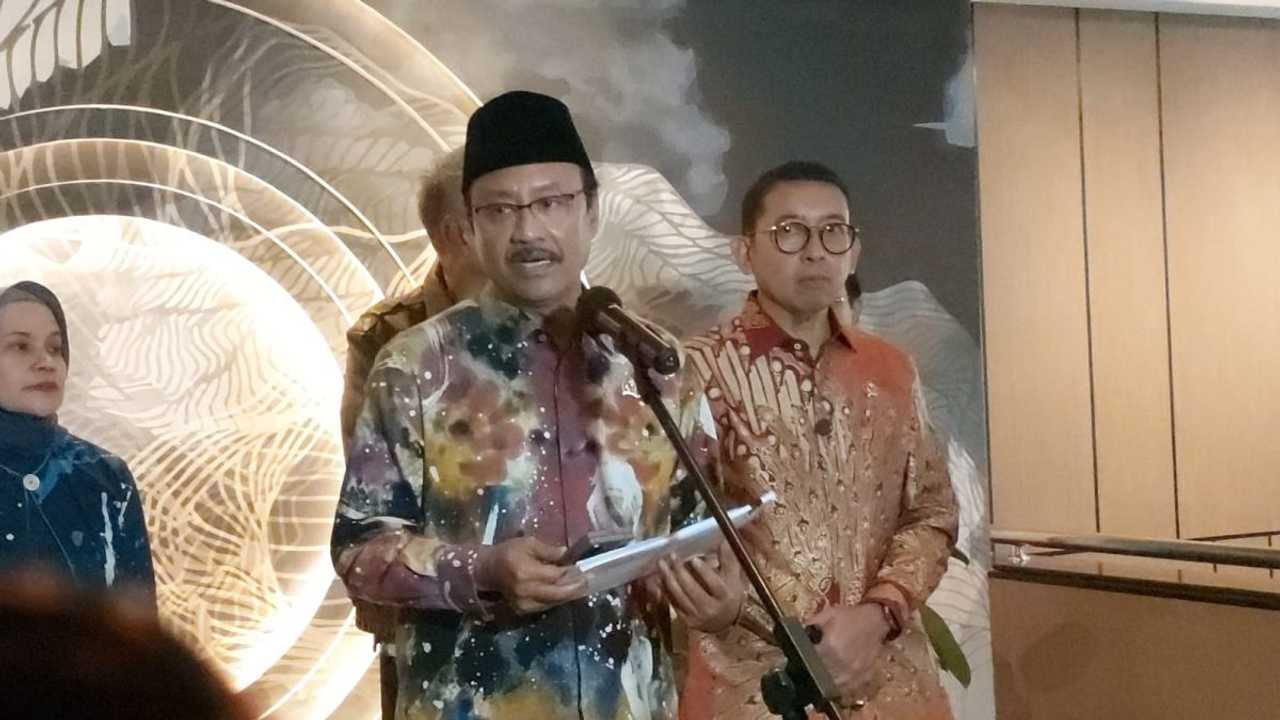 Mensos Buka Suara: Mengapa Soeharto Diusulkan Jadi Pahlawan Nasional?