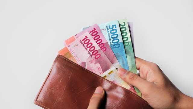 Upah Buruh Indonesia Naik Jadi Rp 3,33 Juta: Sektor Ini Paling Tinggi