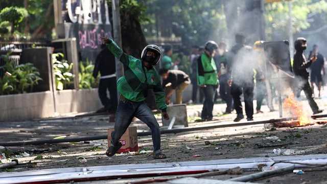 Search image article