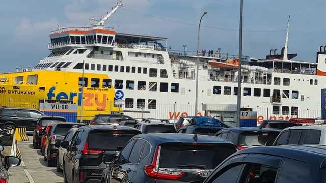ASDP Bongkar Rahasia Penyeberangan Lancar: Tiket Online Pangkas Antrean Horor di Pelabuhan