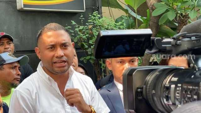 Rayen Pono Desak Anggota DPR Arogan, Termasuk Eko Patrio, Dipecat Permanen