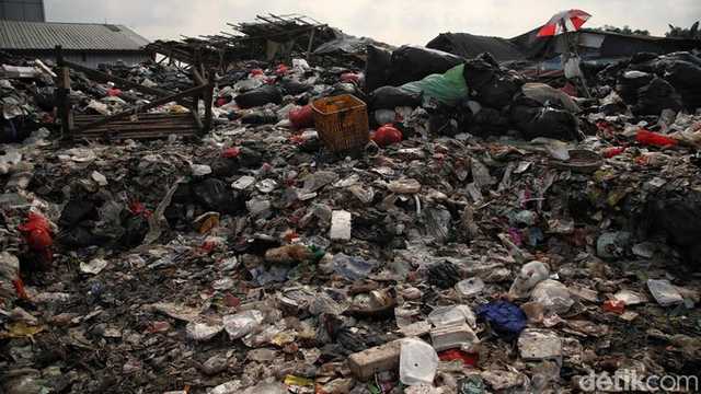 Jakarta Barat: 9 TPS Liar Ditutup, Lahan Jadi Urban Farming