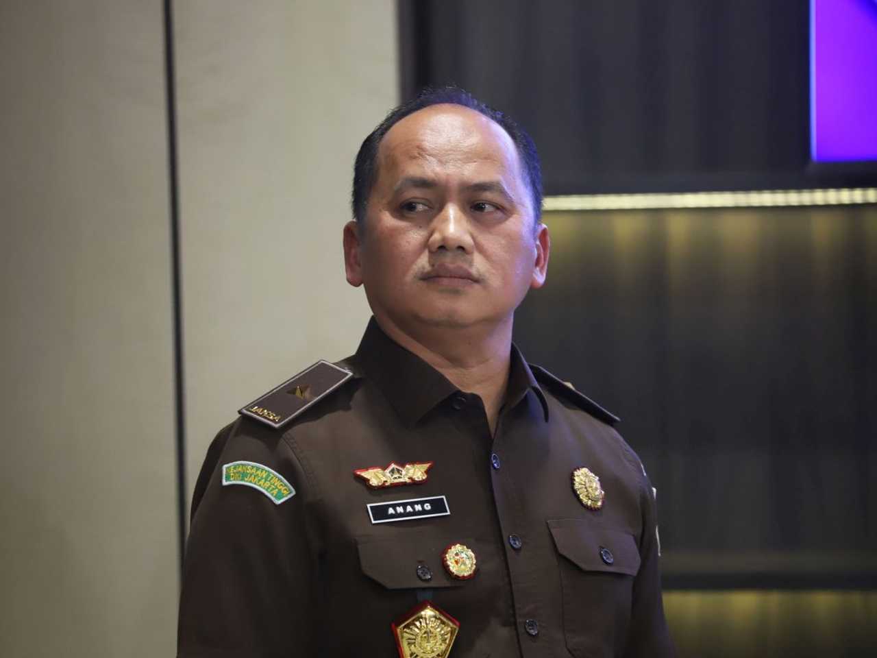 Search image article