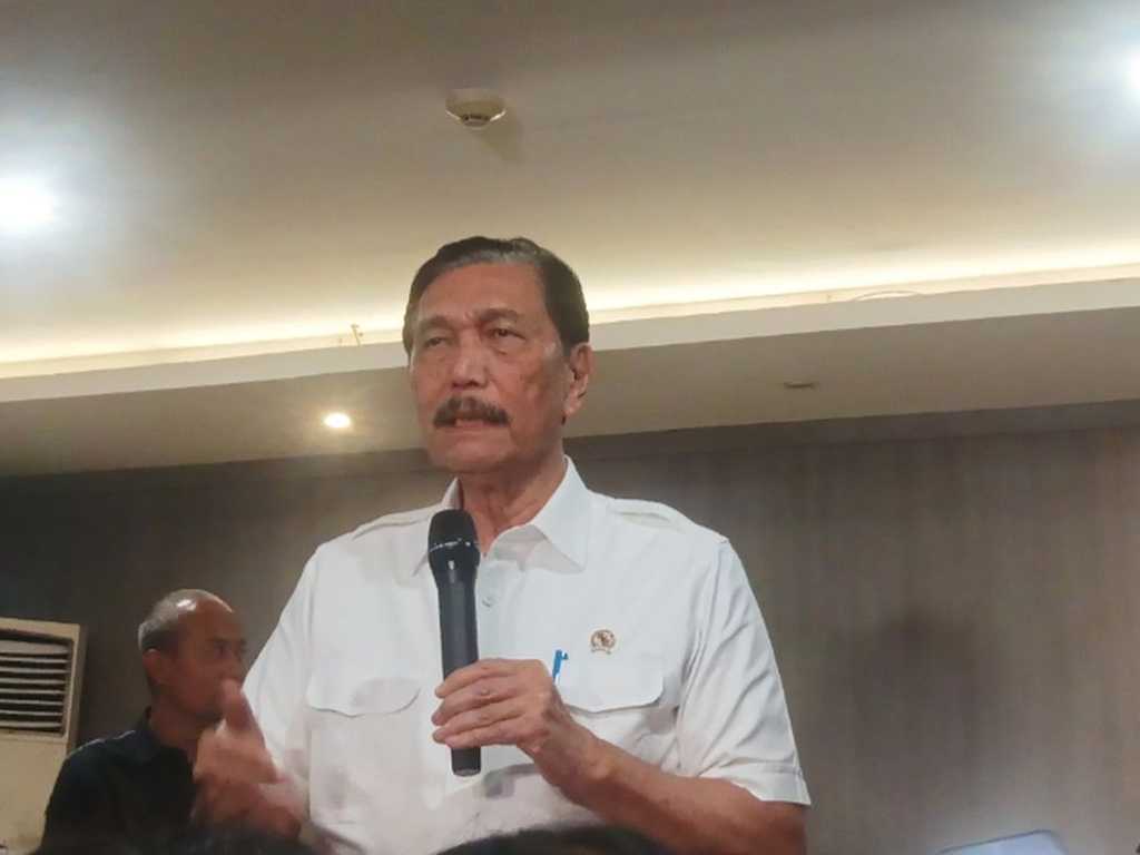 Luhut Minta Menkeu Tak Potong Anggaran BGN, Sebut Penyerapan Sesuai Rencana