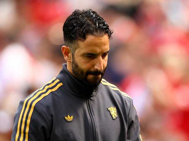 Terungkap! Pemain MU Ragukan Taktik Ruben Amorim, Ruang Ganti Panas