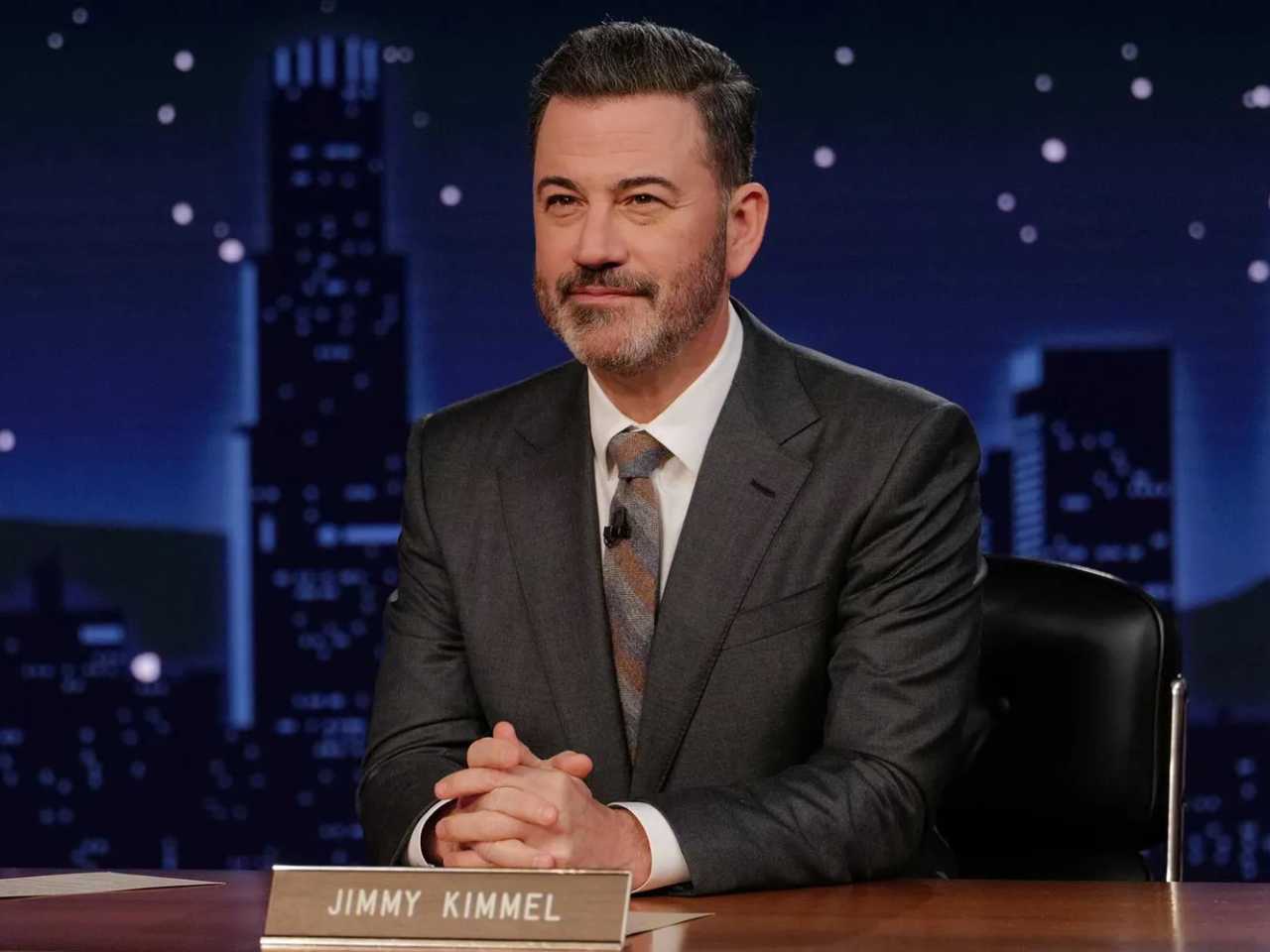 Jimmy Kimmel kembali tayang setelah ABC cabut suspensi
